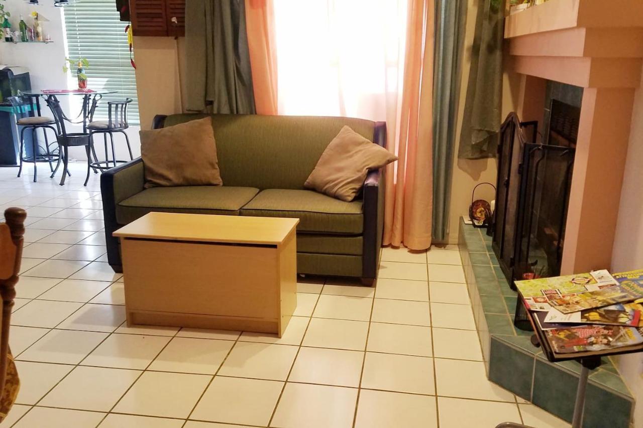 Cozy And Conveniently Located Pool Home With Free Wifi Tampa Kültér fotó